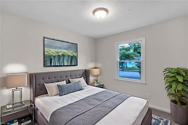 124 Elm AVE, Portsmouth, VA 23704