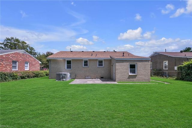 124 Elm AVE, Portsmouth, VA 23704