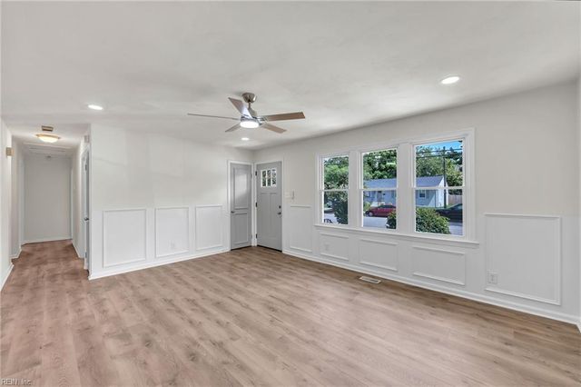 124 Elm AVE, Portsmouth, VA 23704