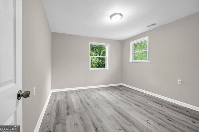 305 S 18th Street, Griffin, GA 30224