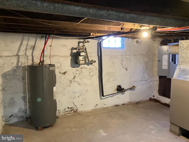 1707 N CROSKEY ST, Philadelphia, PA 19121