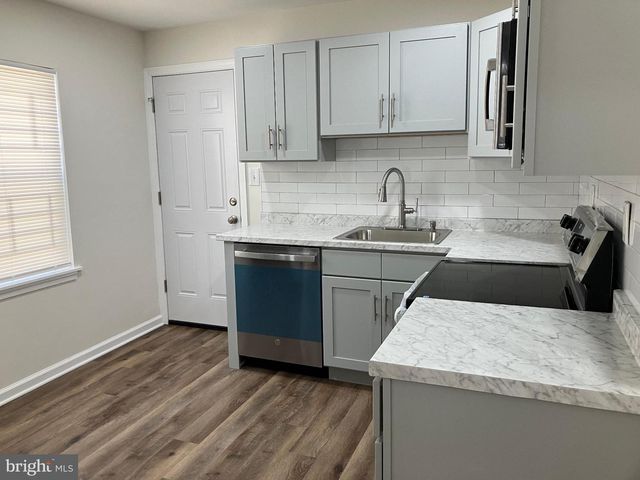 1707 N CROSKEY ST, Philadelphia, PA 19121