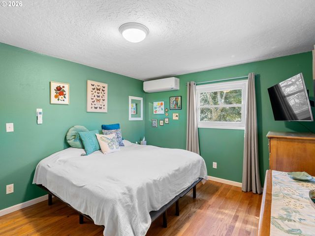 4555 Ne 119TH Ave, Portland, OR 97220