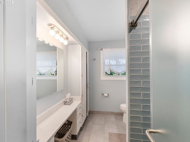 4555 Ne 119TH Ave, Portland, OR 97220