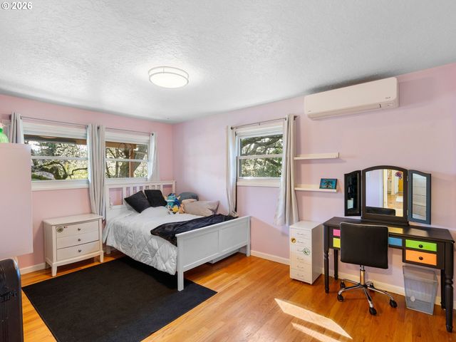 4555 Ne 119TH Ave, Portland, OR 97220