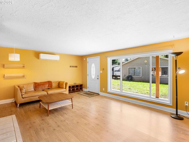 4555 Ne 119TH Ave, Portland, OR 97220