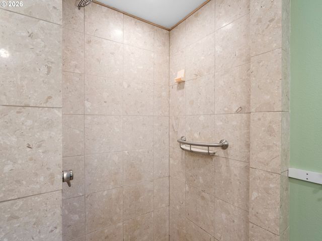 4555 Ne 119TH Ave, Portland, OR 97220