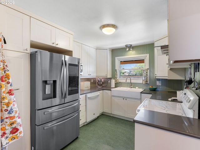 4555 Ne 119TH Ave, Portland, OR 97220