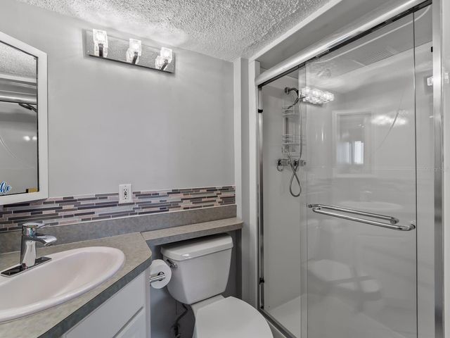 995 LAGUNA DRIVE 305, Venice, FL 34285