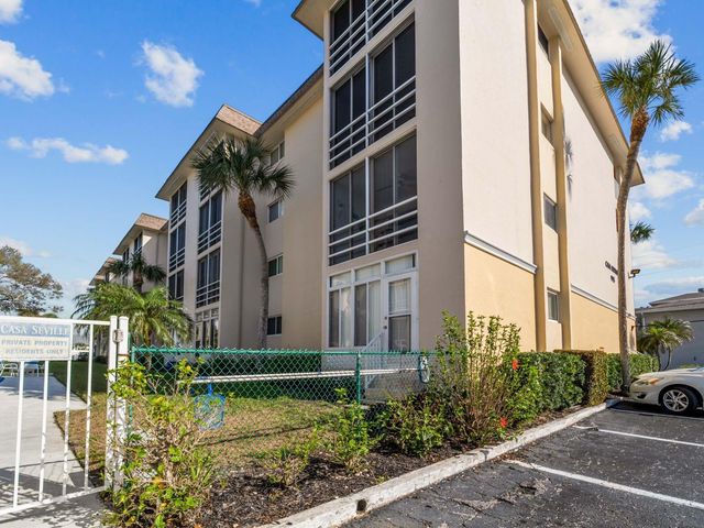 995 LAGUNA DRIVE 305, Venice, FL 34285