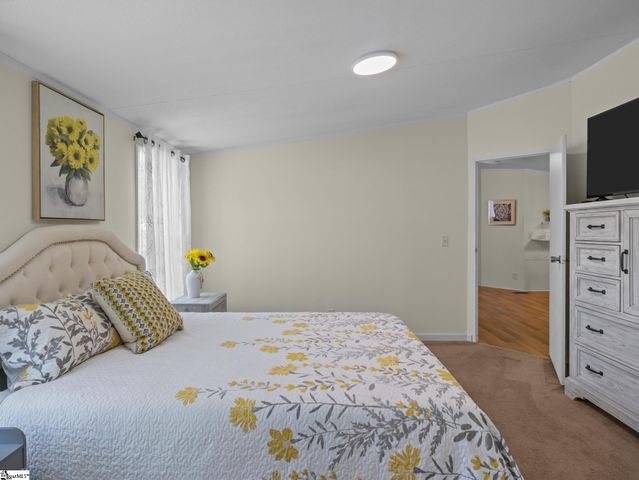 324 Groce Meadow Road, Taylors, SC 29687