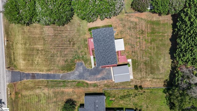 324 Groce Meadow Road, Taylors, SC 29687