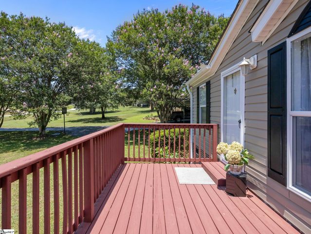 324 Groce Meadow Road, Taylors, SC 29687