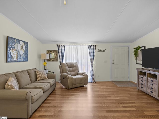 324 Groce Meadow Road, Taylors, SC 29687