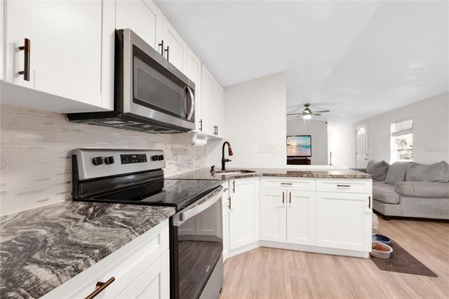 37135 PAULS DRIVE, Zephyrhills, FL 33541