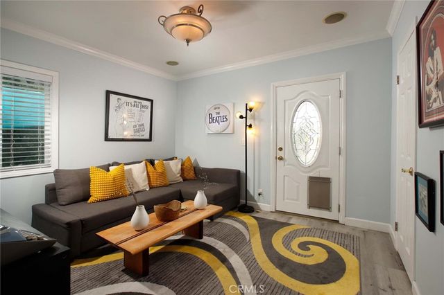 1412 N Catalina, Burbank, CA 91505