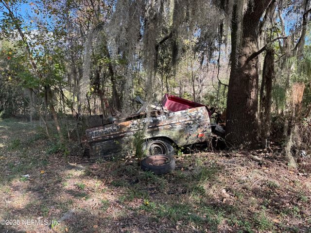 0 V C JOHNSON RD Road, Jacksonville, FL 32218