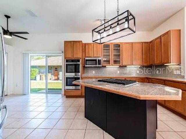 4806 E LAKE RESERVE BOULEVARD, St Cloud, FL 34771