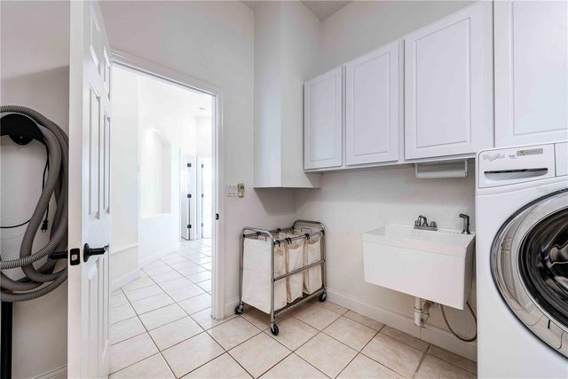 4806 E LAKE RESERVE BOULEVARD, St Cloud, FL 34771