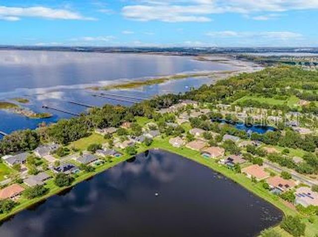 4806 E LAKE RESERVE BOULEVARD, St Cloud, FL 34771