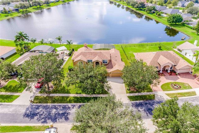 4806 E LAKE RESERVE BOULEVARD, St Cloud, FL 34771