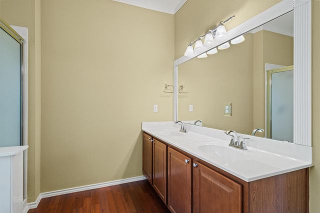 185 Billingsley HTS, Cedar Creek, TX 78612