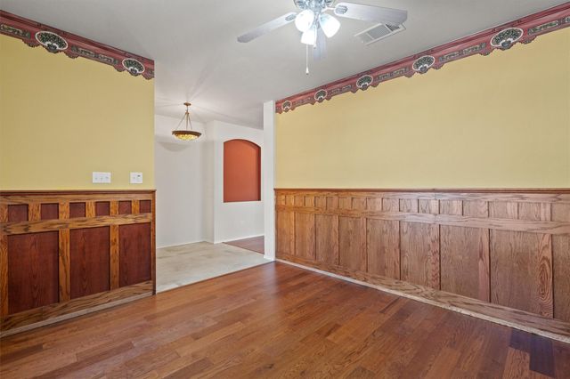 185 Billingsley HTS, Cedar Creek, TX 78612