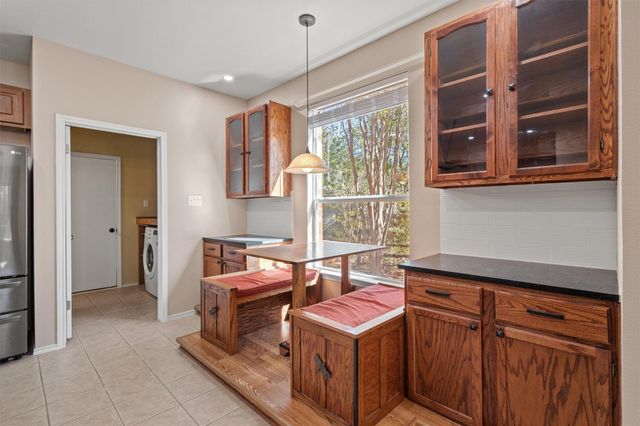 185 Billingsley HTS, Cedar Creek, TX 78612