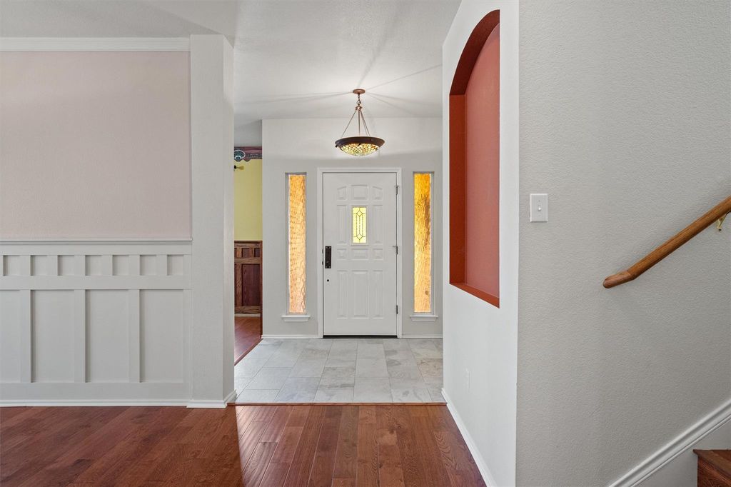 185 Billingsley HTS, Cedar Creek, TX 78612