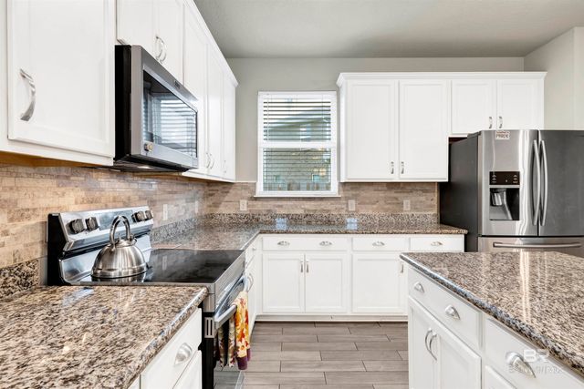 7014 Shallow Brook Court, Gulf Shores, AL 36542