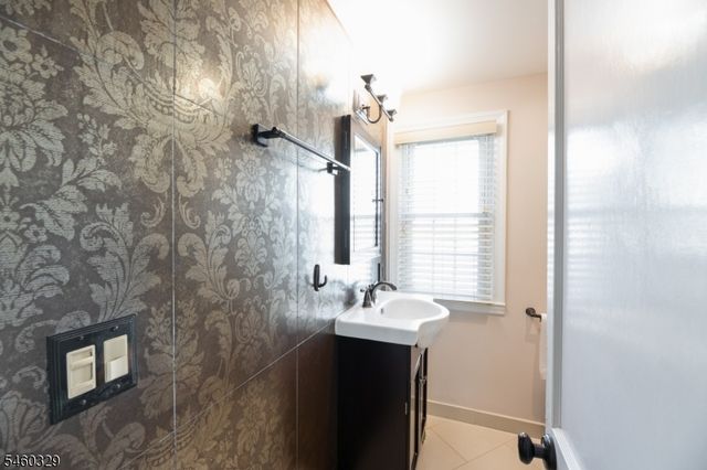 2375 Whittier Ave, Scotch Plains Twp., NJ 07076