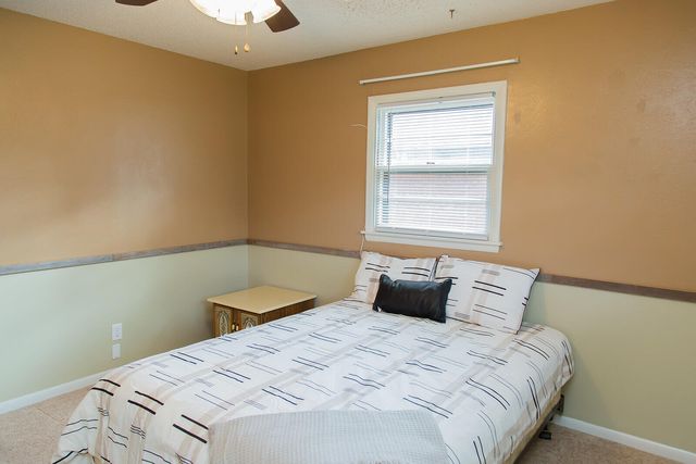 1107 Ennis Street, Plainview, TX 79072