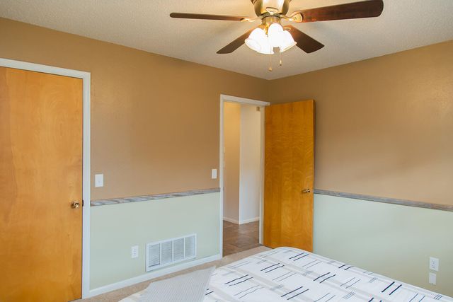 1107 Ennis Street, Plainview, TX 79072