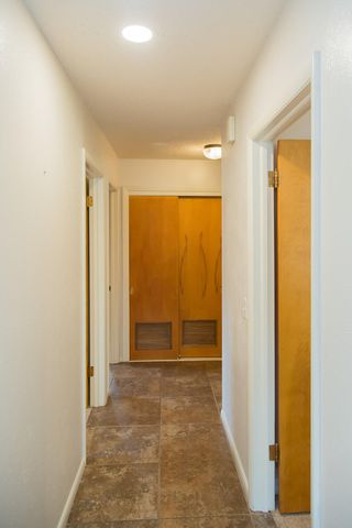 1107 Ennis Street, Plainview, TX 79072