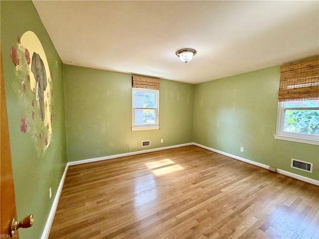 436 Thole ST, Norfolk, VA 23505