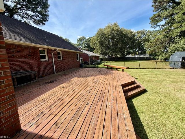436 Thole ST, Norfolk, VA 23505