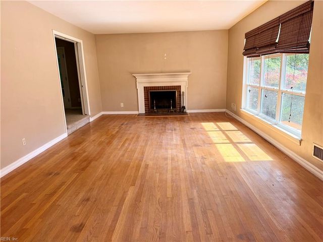 436 Thole ST, Norfolk, VA 23505