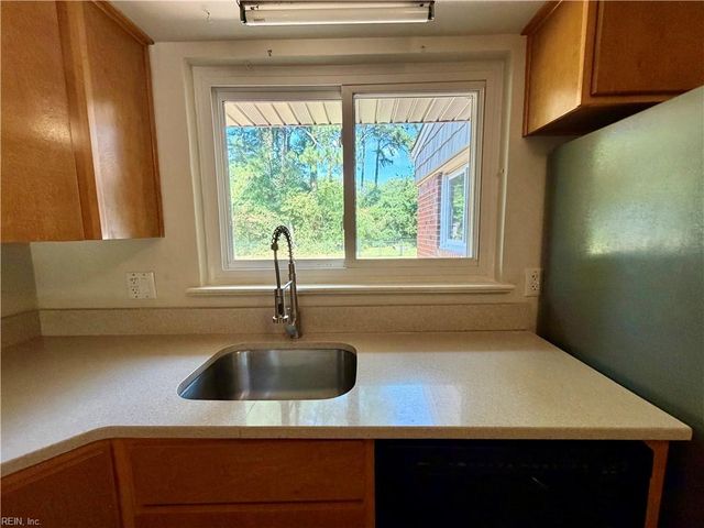 436 Thole ST, Norfolk, VA 23505