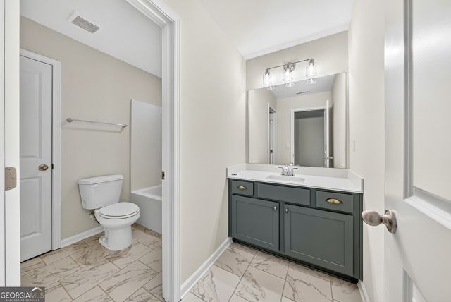 101 Beaver Creek Way 246, Lagrange, GA 30241
