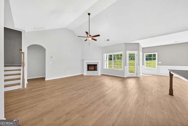 101 Beaver Creek Way 246, Lagrange, GA 30241