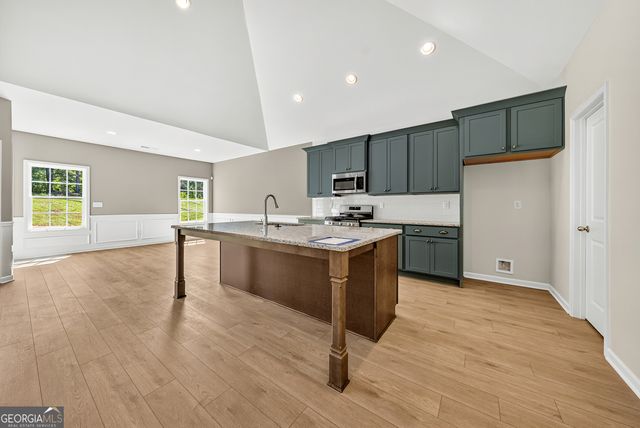 101 Beaver Creek Way 246, Lagrange, GA 30241