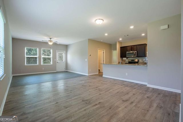 12 Smarty Jones Court, Cartersville, GA 30120