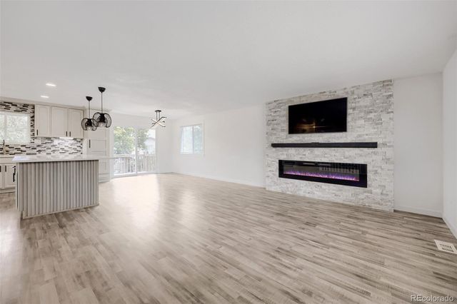 8956 Wagner Lane, Westminster, CO 80031