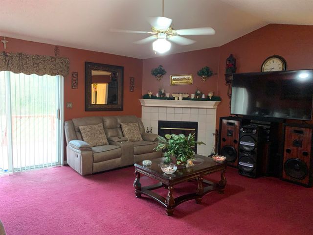 3957 Calle De Santos Road, Tallahassee, FL 32311