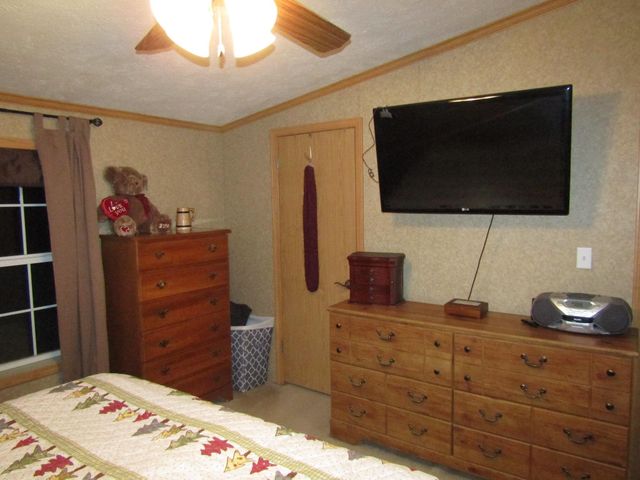 739 Machia Road, Sheldon, VT 05483