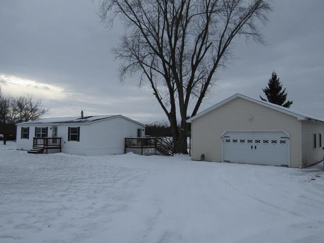 739 Machia Road, Sheldon, VT 05483