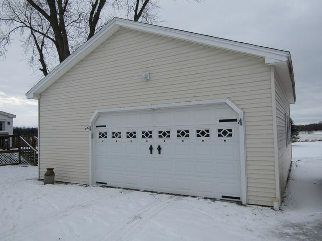 739 Machia Road, Sheldon, VT 05483