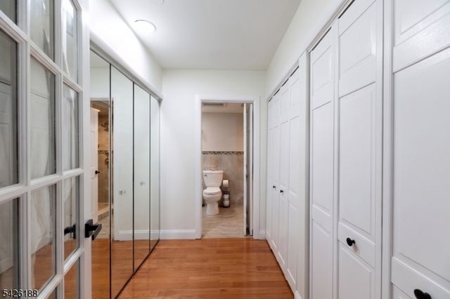 4 Millay Ct, Teaneck Twp., NJ 07666