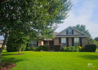 200 Farringdon Boulevard, Fairhope, AL 36532