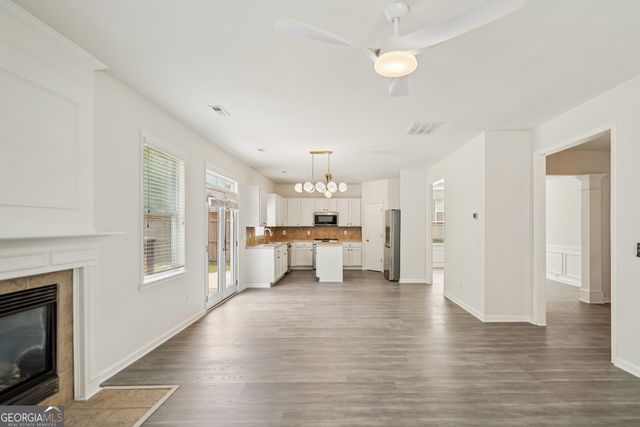 8967 Crestview Circle, Union City, GA 30291